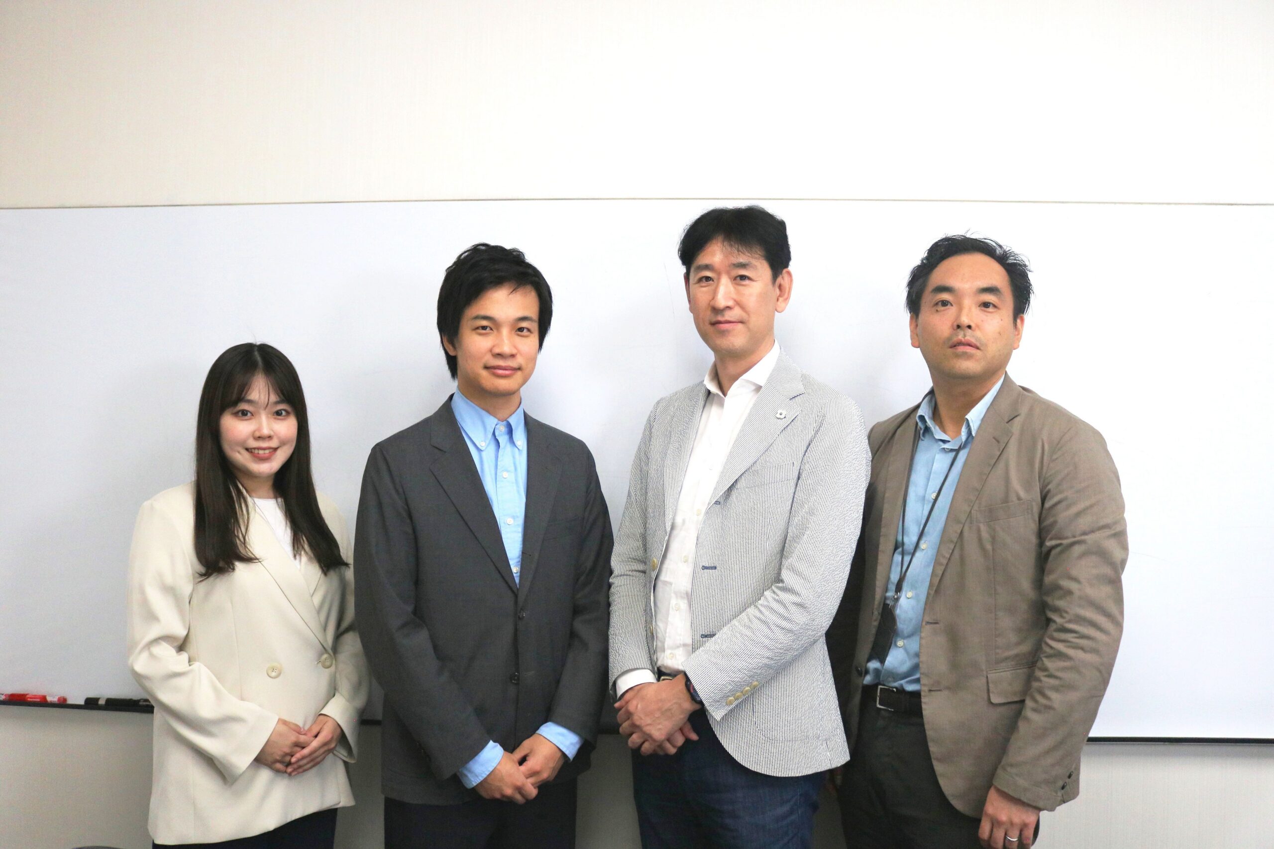 取材にご協力いただいたヒューリックのみなさまとハイタレントのメンバーの集合写真